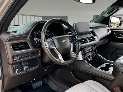 Used 2021 Chevrolet Tahoe LS AWD/4WD image 13