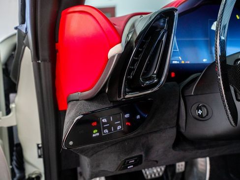 Used 2023 Ferrari Roma image 38