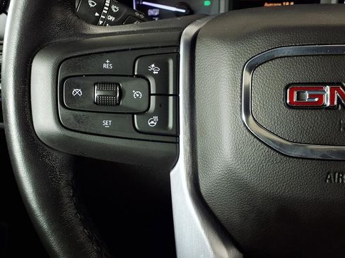 Used 2022 GMC Sierra 1500 SLT image 18