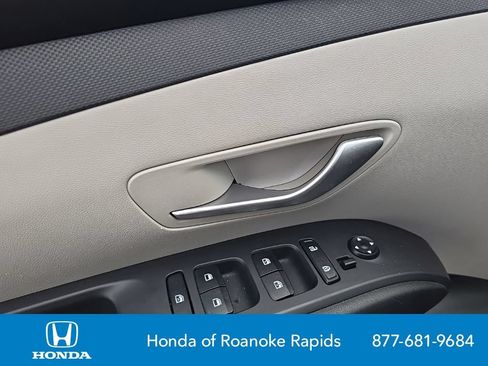 Used 2024 Hyundai Tucson SEL AWD/4WD image 11