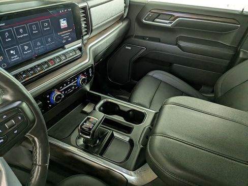 Certified 2023 GMC Sierra 1500 SLT w/ SLT Premium Package image 24