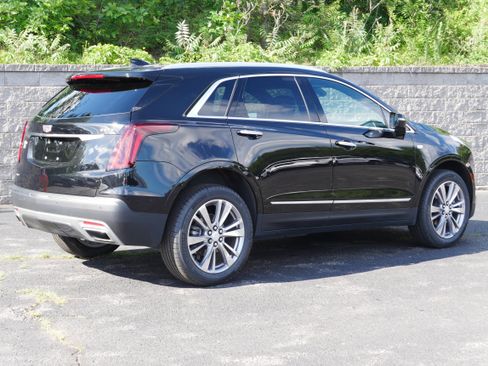 Certified 2023 Cadillac XT5 Premium Luxury AWD/4WD image 7