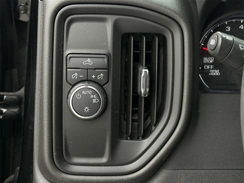 Certified 2024 Chevrolet Silverado 1500 Custom w/ LPO, Dark Essentials Package image 20
