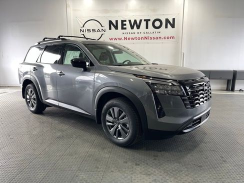New 2026 Nissan Pathfinder SV FWD image 1