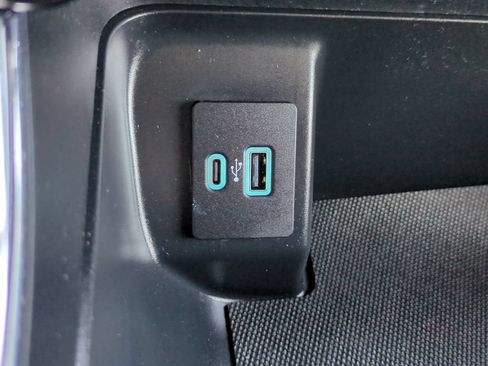 Used 2022 Ford F150 XLT w/ Equipment Group 302A High AWD/4WD image 22
