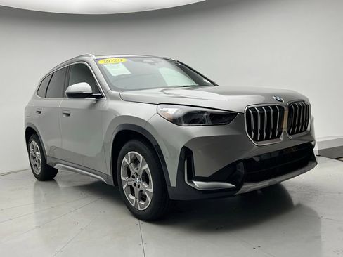 Certified 2023 BMW X1 xDrive28i w/ Convenience Package AWD/4WD image 2