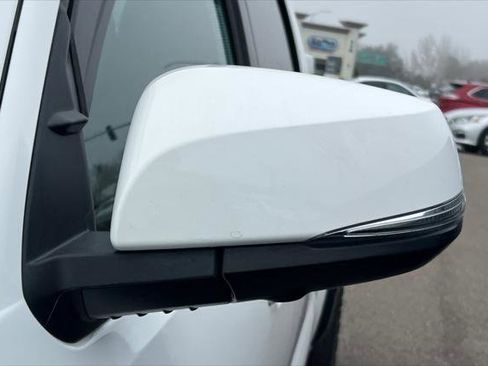 Certified 2023 Toyota Tacoma TRD Off-Road image 19