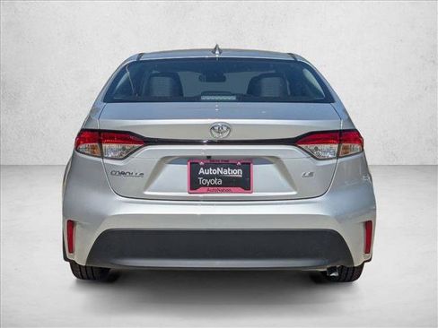 Used 2026 Toyota Corolla LE FWD image 7
