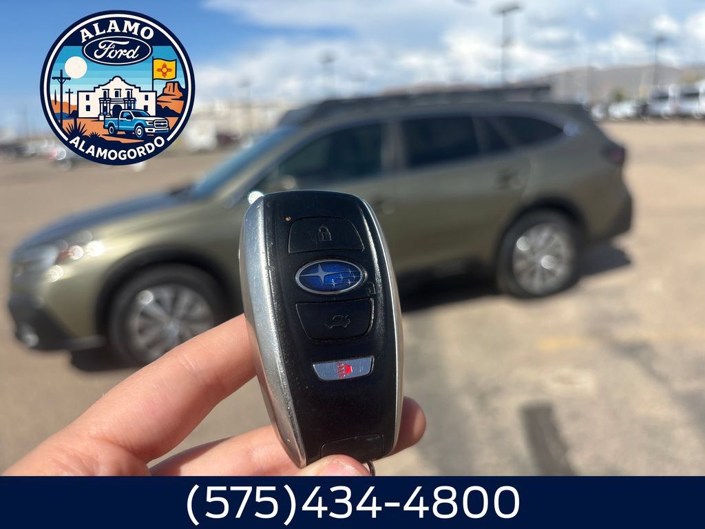 Used 2021 Subaru Outback Premium AWD/4WD image 28