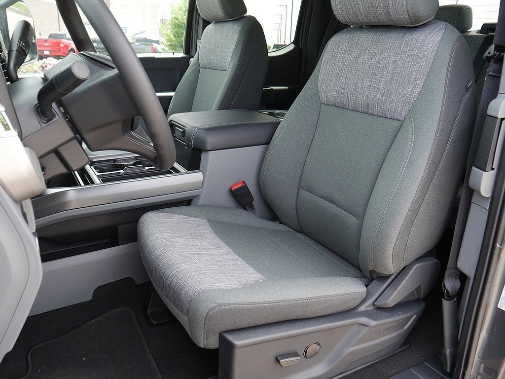 New 2026 Ford F250 XLT AWD/4WD image 13
