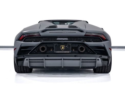 Used 2024 Lamborghini Huracan EVO AWD/4WD image 7