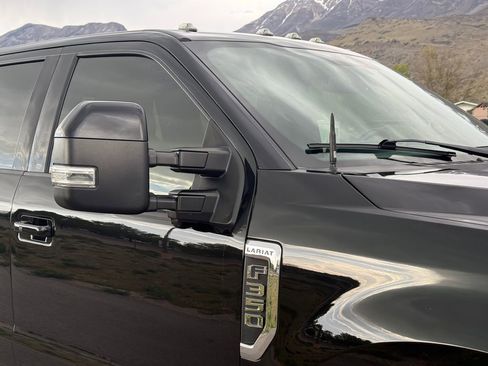 Used 2022 Ford F350 Lariat w/ Lariat Ultimate Package AWD/4WD image 17