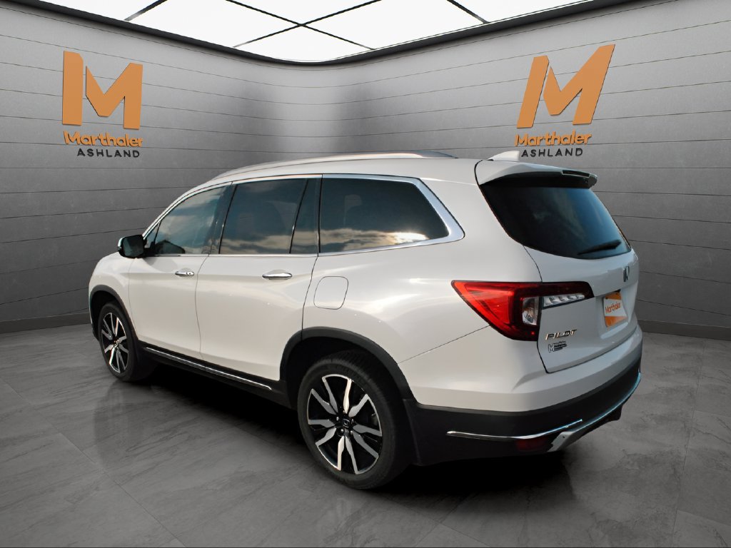 Certified 2022 Honda Pilot Touring image 2