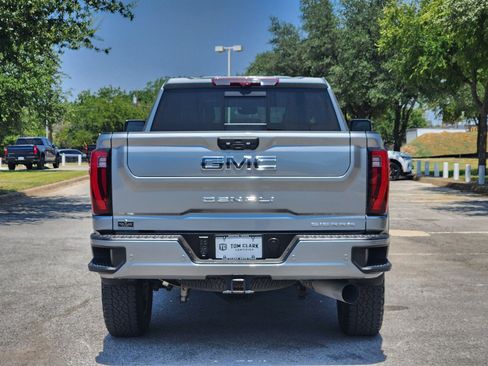 Used 2024 GMC Sierra 2500 Denali Ultimate AWD/4WD image 33