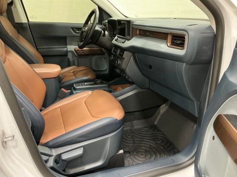 Used 2024 Ford Maverick Lariat w/ FX4 Off-Road Package image 29