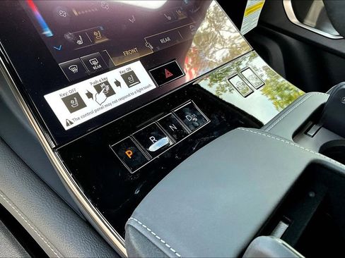 New 2026 INFINITI QX80 Autograph w/ Autograph Exterior Package image 11