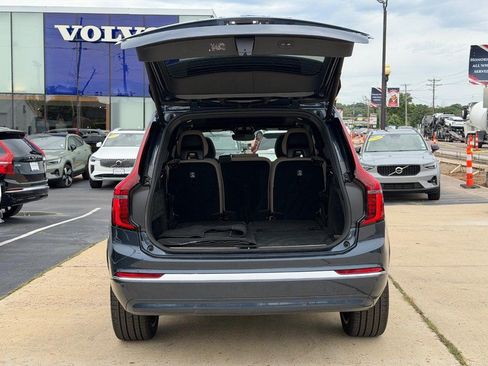 Certified 2026 Volvo XC90 B6 Plus AWD/4WD image 5