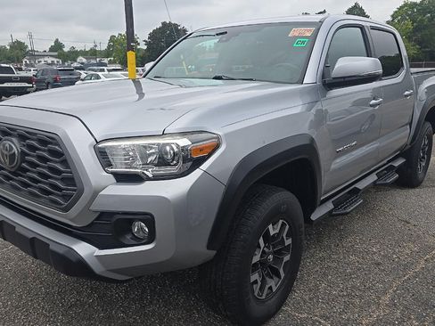Used 2021 Toyota Tacoma TRD Off-Road RWD image 1