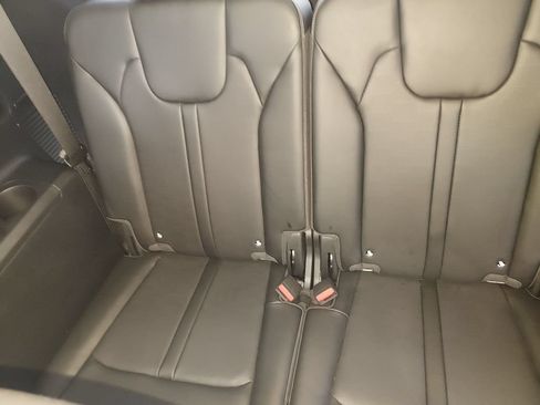 Used 2025 Kia Sorento S w/ Panoramic Sunroof Package FWD image 14