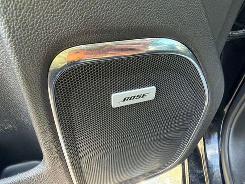 Used 2017 GMC Sierra 1500 SLT w/ SLT Premium Package image 19