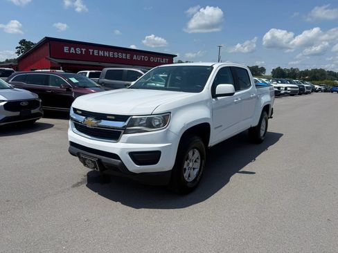 Used 2020 Chevrolet Colorado W/T w/ WT Convenience Package AWD/4WD image 2