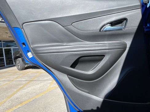 Used 2018 Buick Encore Essence FWD image 36
