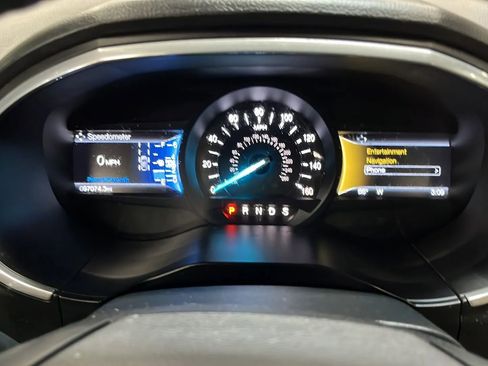 Used 2016 Ford Edge Titanium w/ Equipment Group 302A AWD/4WD image 26