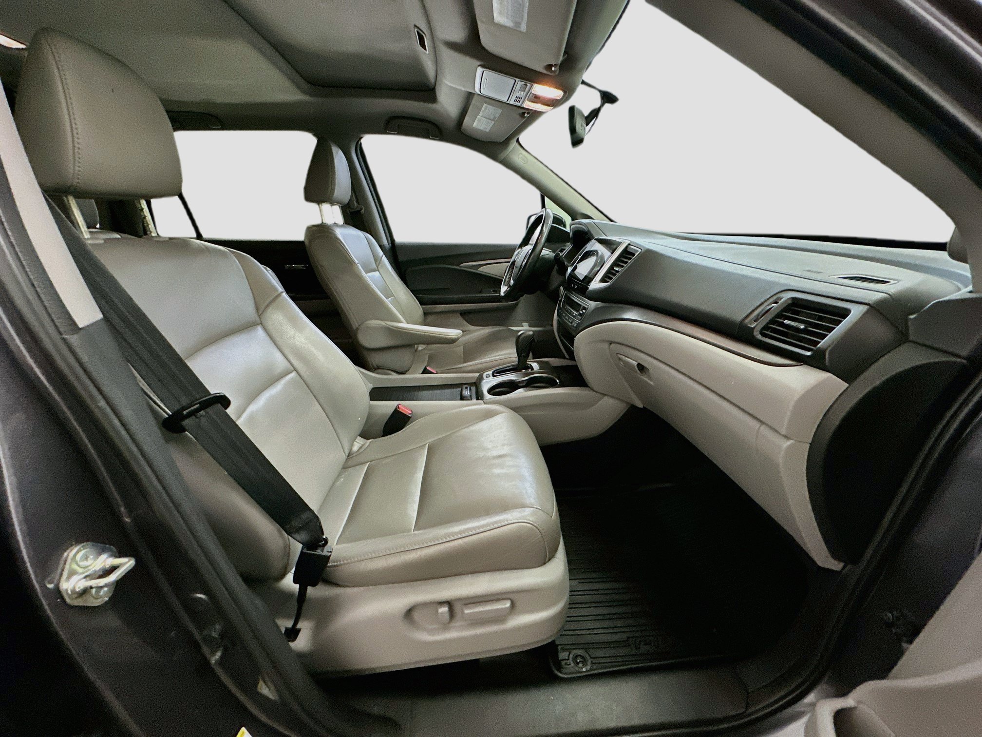 Used 2016 Honda Pilot EX-L image 34