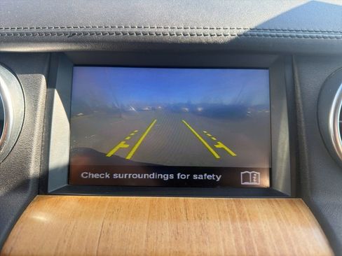 Used 2016 Land Rover LR4 HSE LUX image 40