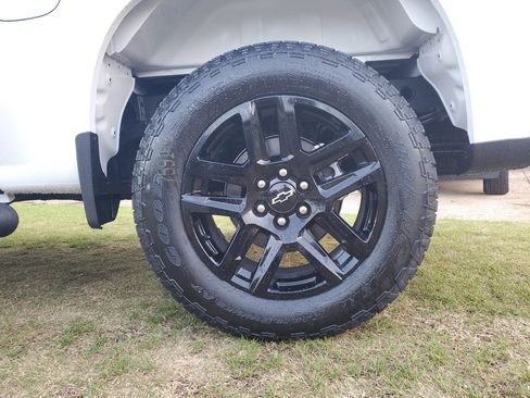 New 2026 Chevrolet Silverado 1500 Custom w/ Turbomax Blackout Package image 5