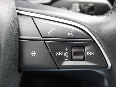 Used 2022 Audi Q3 2.0T Premium w/ Convenience Package image 30