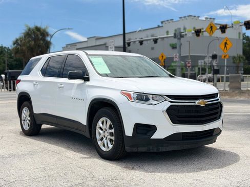 Used 2020 Chevrolet Traverse LS FWD image 6