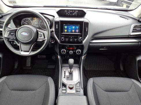 Certified 2023 Subaru Forester Premium image 17