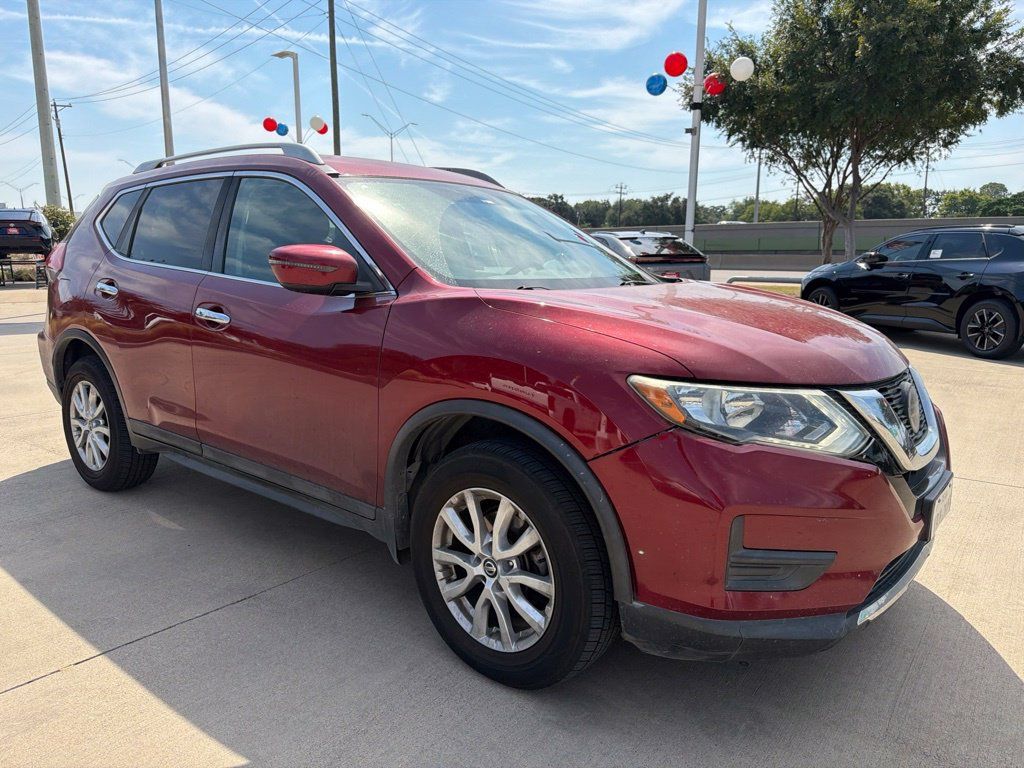 Used 2018 Nissan Rogue SV AWD/4WD image 14