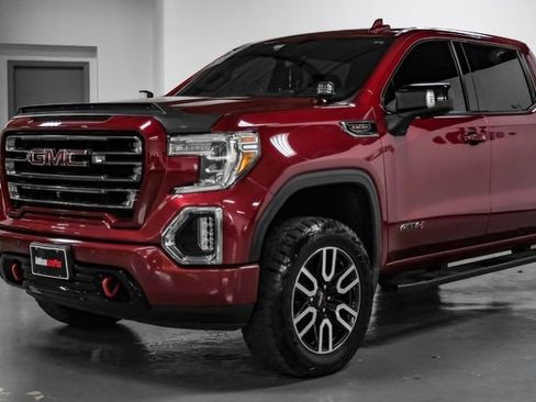 Used 2020 GMC Sierra 1500 AT4 w/ AT4 Premium Package AWD/4WD image 8