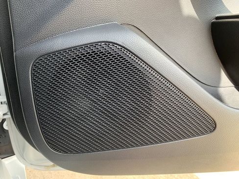 New 2026 Toyota Corolla SE FWD image 19