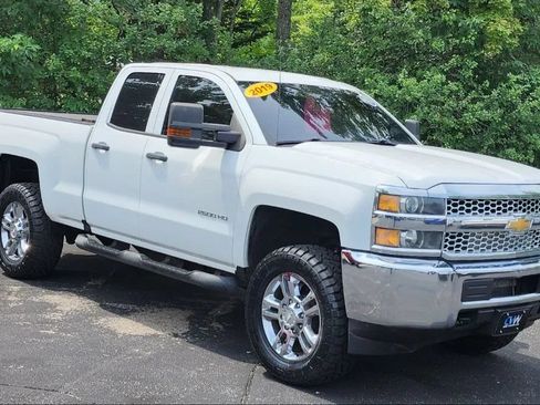 Used 2019 Chevrolet Silverado 2500 W/T AWD/4WD image 7