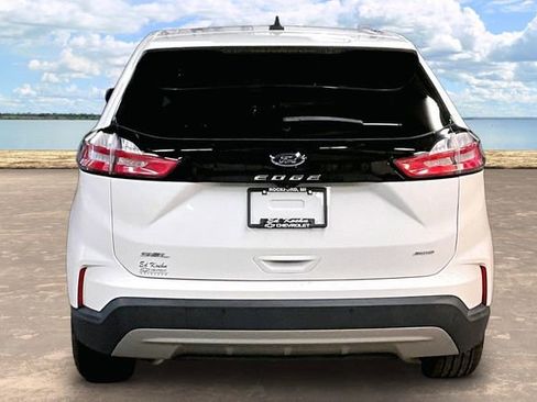 Used 2023 Ford Edge SEL image 5