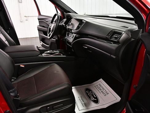 Used 2025 Honda Ridgeline Black Edition image 29