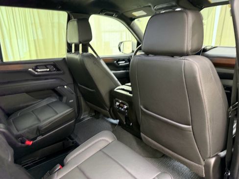 Certified 2025 GMC Yukon Denali AWD/4WD image 26