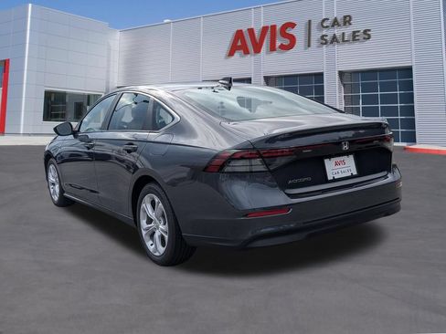Used 2025 Honda Accord LX image 9
