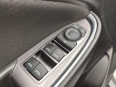 Used 2021 Chevrolet Malibu LT image 11