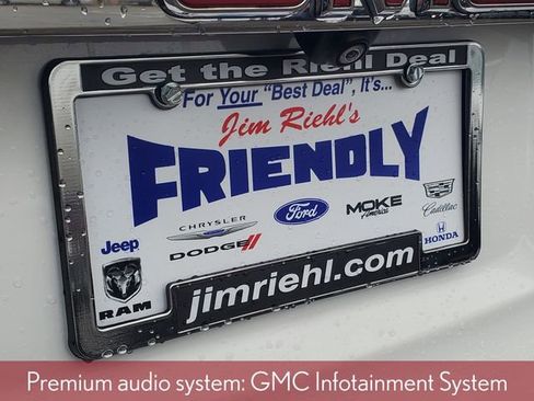 Used 2022 GMC Acadia Denali image 11