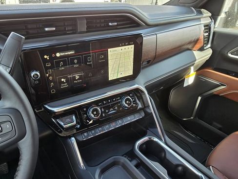 New 2026 GMC Sierra 2500 Denali Ultimate AWD/4WD image 27