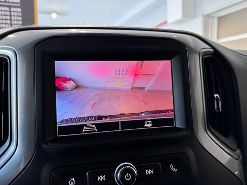 Certified 2025 Chevrolet Silverado 2500 Custom w/ Custom Value Package image 18