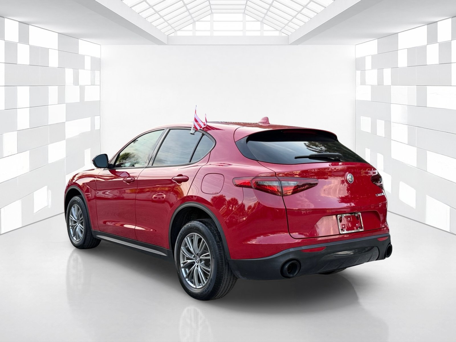 Used 2023 Alfa Romeo Stelvio Sprint RWD image 5
