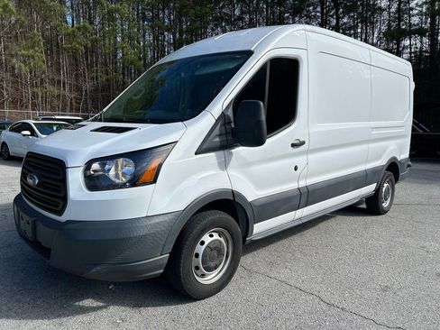 Used 2018 Ford Transit 250 Base image 3