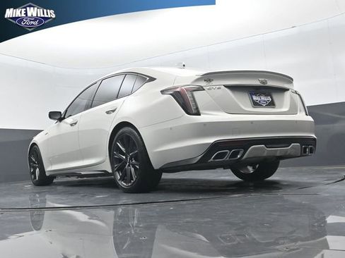 Used 2023 Cadillac CT5 V w/ Premium Package RWD image 21