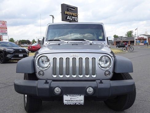 Used 2017 Jeep Wrangler Unlimited Sport w/ Quick Order Package 24S image 2