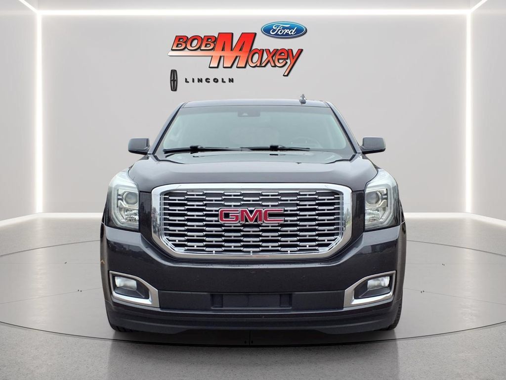 Used 2020 GMC Yukon XL Denali w/ Denali Premium Package AWD/4WD image 2